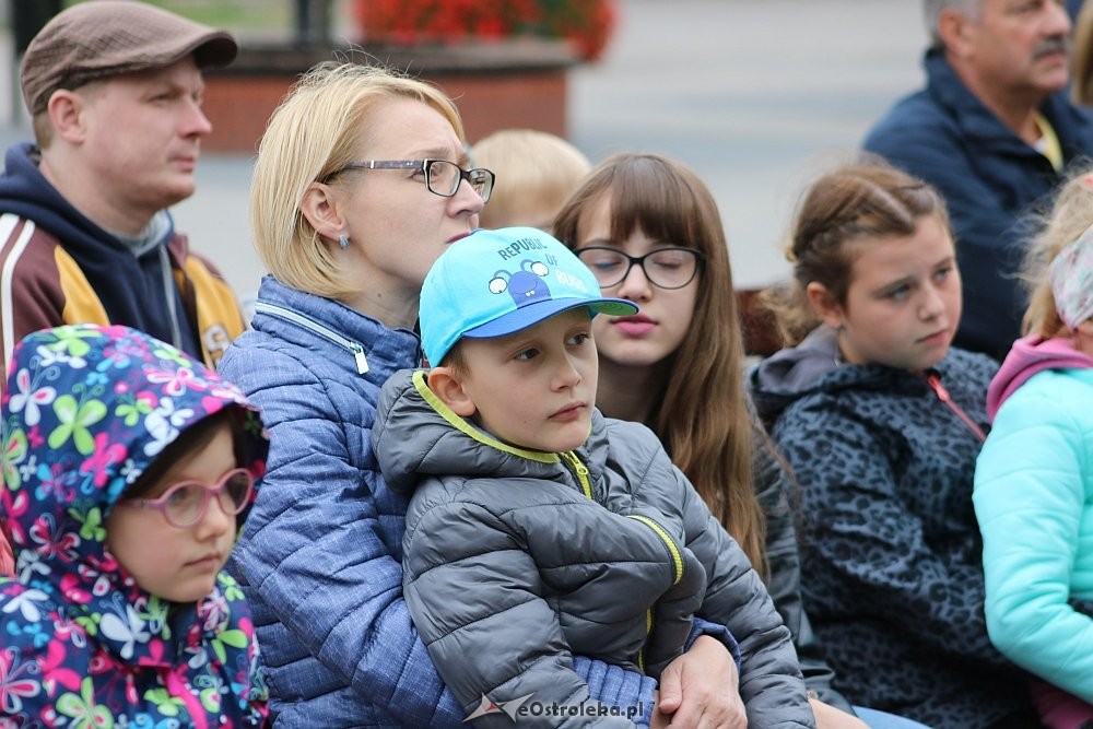Musical dla najmłodszych „W to mi graj” na scenie przy fontannie [01.07.2018] - zdjęcie #26 - eOstroleka.pl
