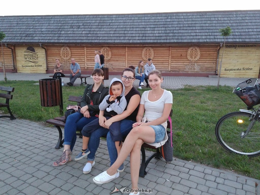 Kino letnie w Kurpiowskiej Krainie [05.07.2018] - zdjęcie #6 - eOstroleka.pl