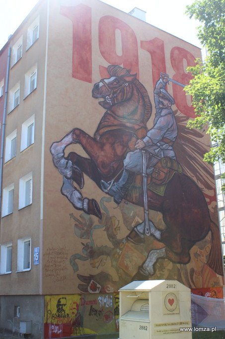 Łomża w patriotycznych muralach z okazji święta niepodległości [06.07.2018] - zdjęcie #1 - eOstroleka.pl