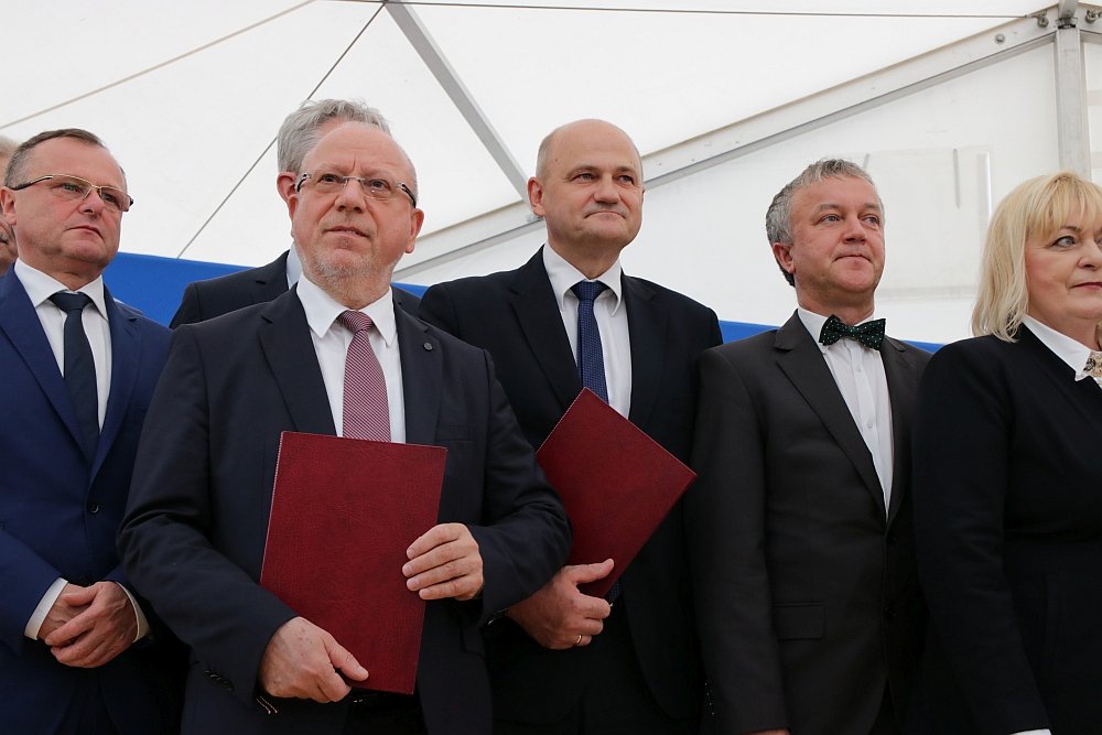 Podpisanie umowy na budowę elektrowni w Ostrołęce [12.07.2018] - zdjęcie #83 - eOstroleka.pl