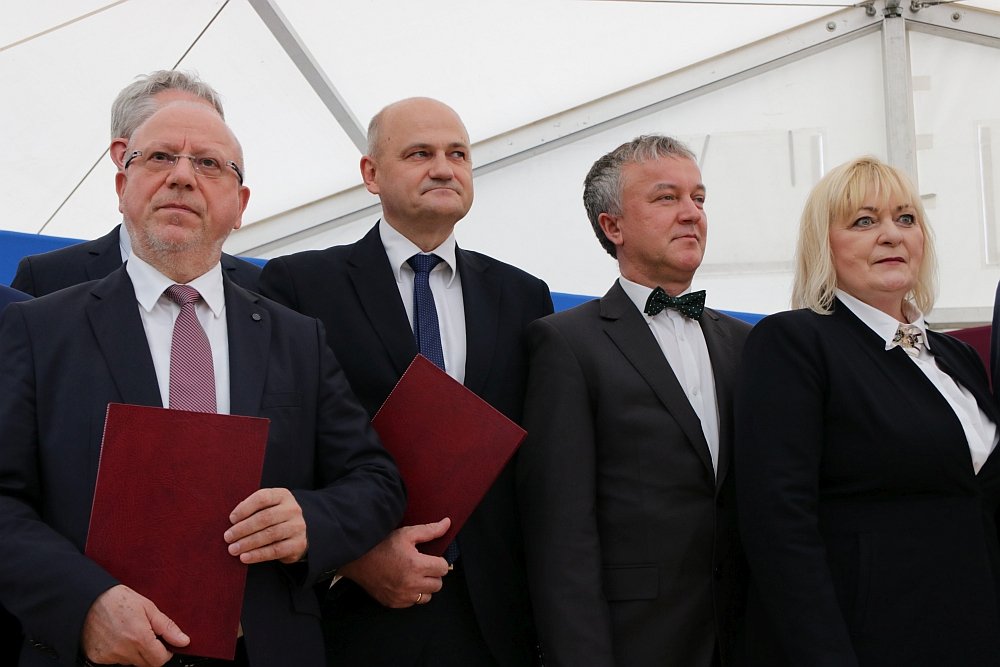 Podpisanie umowy na budowę elektrowni w Ostrołęce [12.07.2018] - zdjęcie #97 - eOstroleka.pl