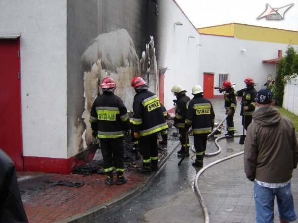 Pożar w Mixe (20.05.2010) - zdjęcie #5 - eOstroleka.pl