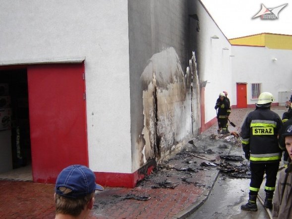 Pożar w Mixe (20.05.2010) - zdjęcie #3 - eOstroleka.pl