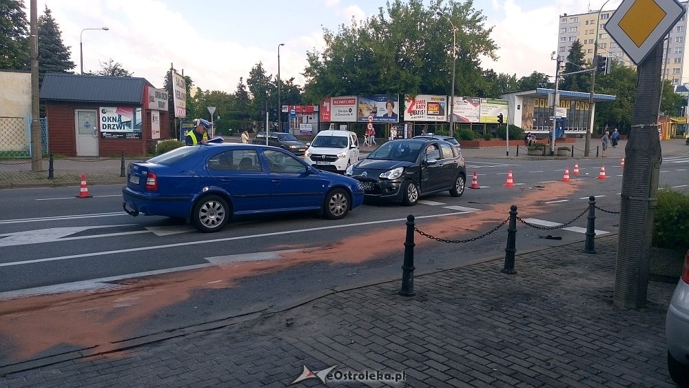 Z ostatniej chwili: Wypadek przy dworcu PKS [12.07.2018] - zdjęcie #14 - eOstroleka.pl