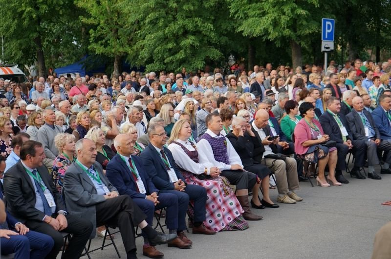 Reprezentacja powiatu na uroczystościach patriotycznych na Litwie [13.07.2018] - zdjęcie #2 - eOstroleka.pl