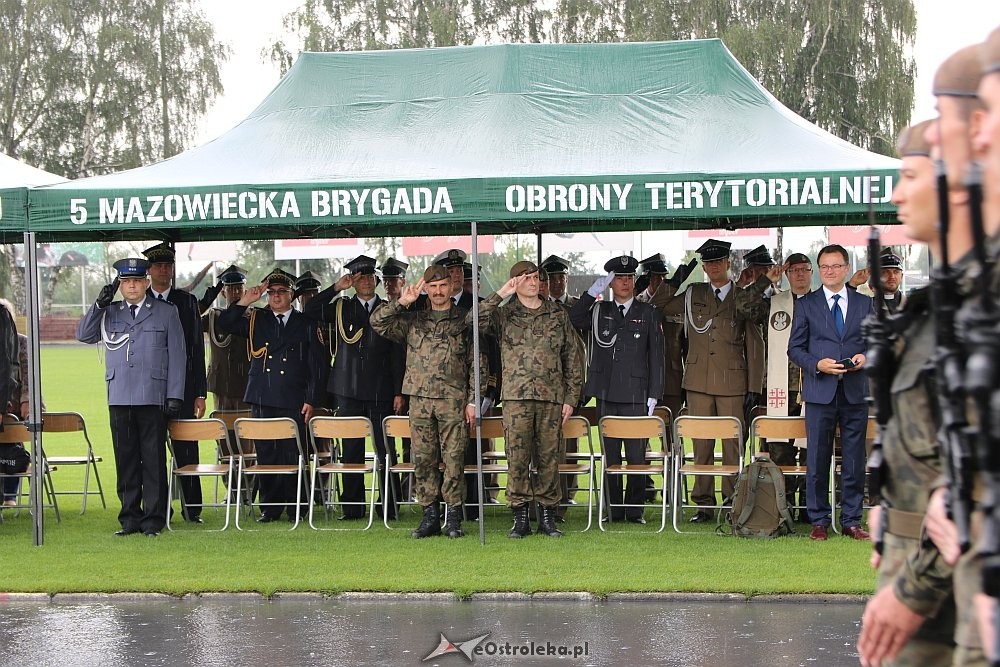 Przysięga żołnierzy z 5. Mazowieckiej Brygad Terytorialnej WOT [15.07.2018] - zdjęcie #27 - eOstroleka.pl
