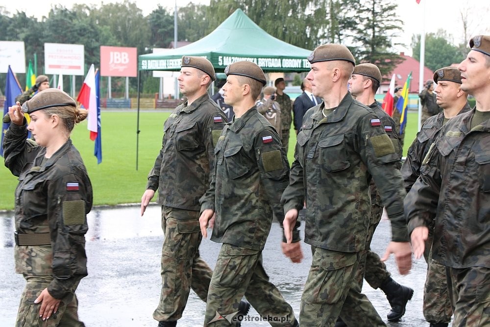 Przysięga żołnierzy z 5. Mazowieckiej Brygad Terytorialnej WOT [15.07.2018] - zdjęcie #7 - eOstroleka.pl
