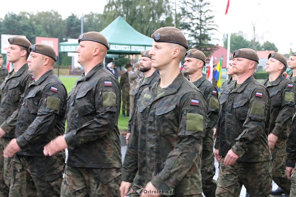 Przysięga żołnierzy z 5. Mazowieckiej Brygad Terytorialnej WOT [15.07.2018] - zdjęcie #5 - eOstroleka.pl