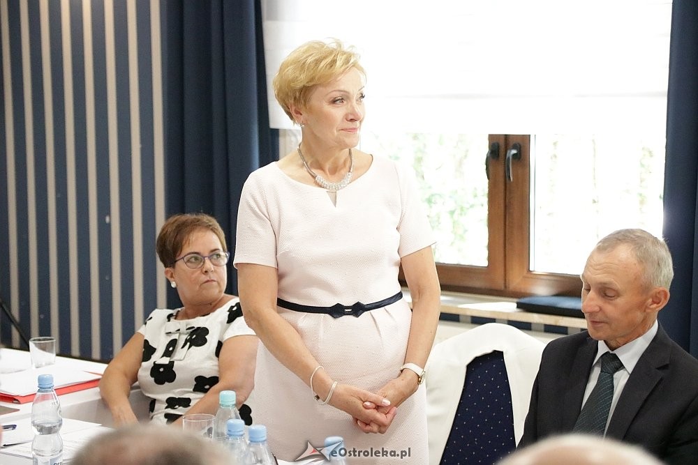 Skarbnik powiatu ostrołęckiego, Barbara Gocłowska odchodzi na emeryturę [19.07.2018] - zdjęcie #9 - eOstroleka.pl