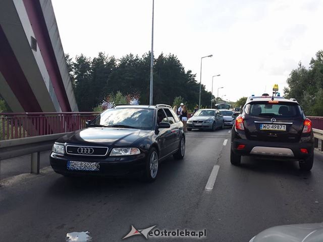 Ostrołęka: Kolizja na moście Madalińskiego [26.07.2018] - zdjęcie #3 - eOstroleka.pl