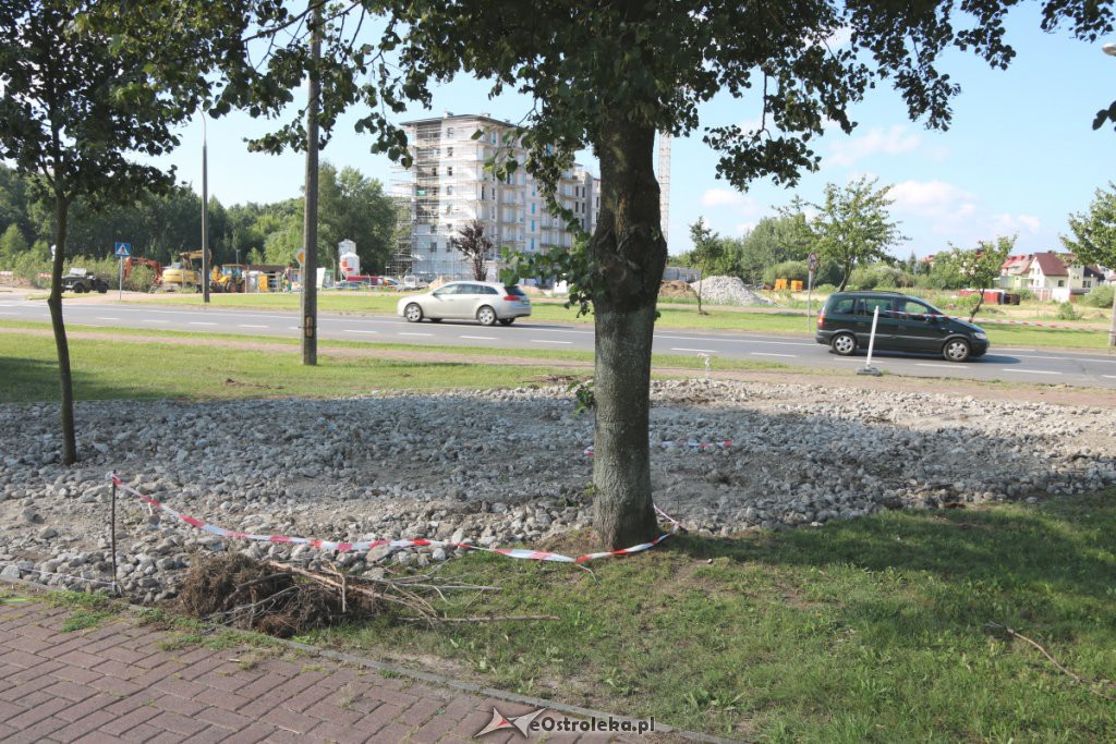 Budowa ronda na alei Jana Pawła II [27.07.2018] - zdjęcie #17 - eOstroleka.pl
