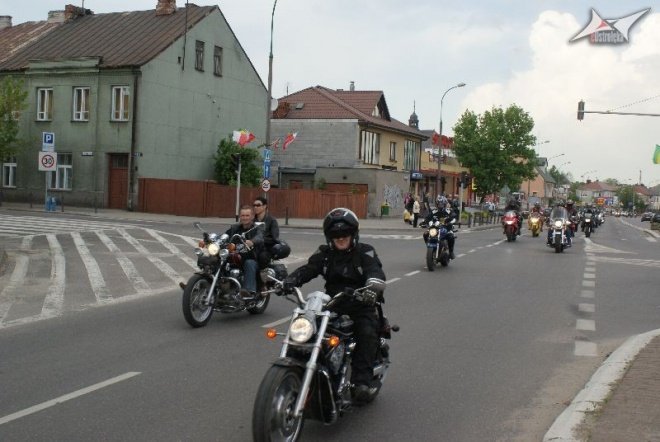 III Zlot Motocyklowy w Ostrołęce (22.05.2010) - zdjęcie #42 - eOstroleka.pl