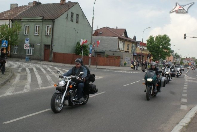 III Zlot Motocyklowy w Ostrołęce (22.05.2010) - zdjęcie #38 - eOstroleka.pl