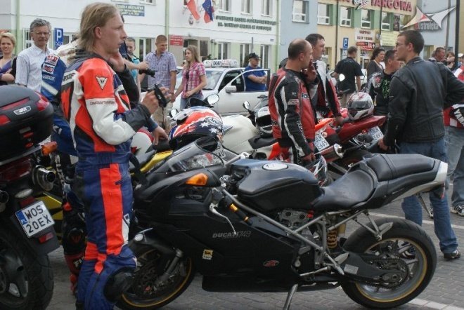 III Zlot Motocyklowy w Ostrołęce (22.05.2010) - zdjęcie #33 - eOstroleka.pl
