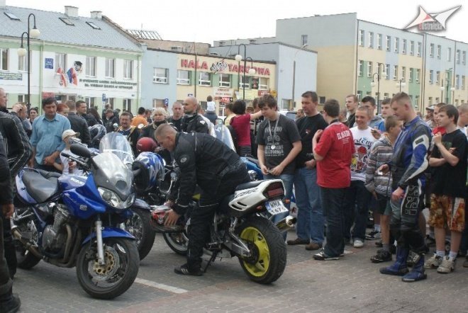 III Zlot Motocyklowy w Ostrołęce (22.05.2010) - zdjęcie #30 - eOstroleka.pl