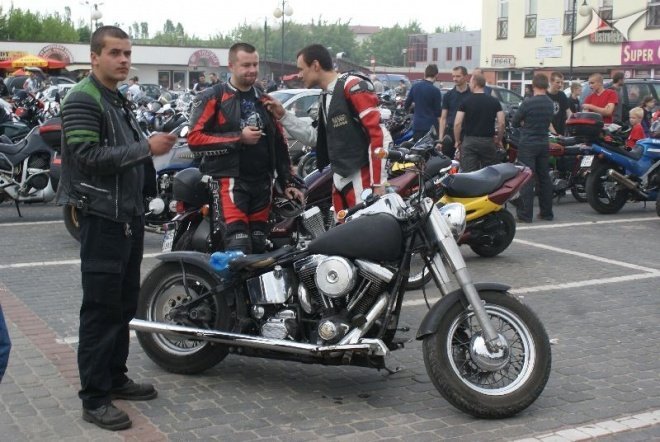 III Zlot Motocyklowy w Ostrołęce (22.05.2010) - zdjęcie #13 - eOstroleka.pl