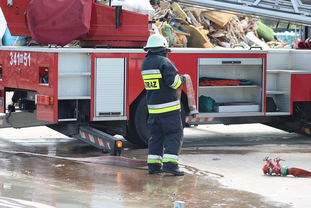 Ostrołęka: Pożar na sortowni śmieci? Spokojnie, to tylko ćwiczenia [17.08.2018] - zdjęcie #89 - eOstroleka.pl