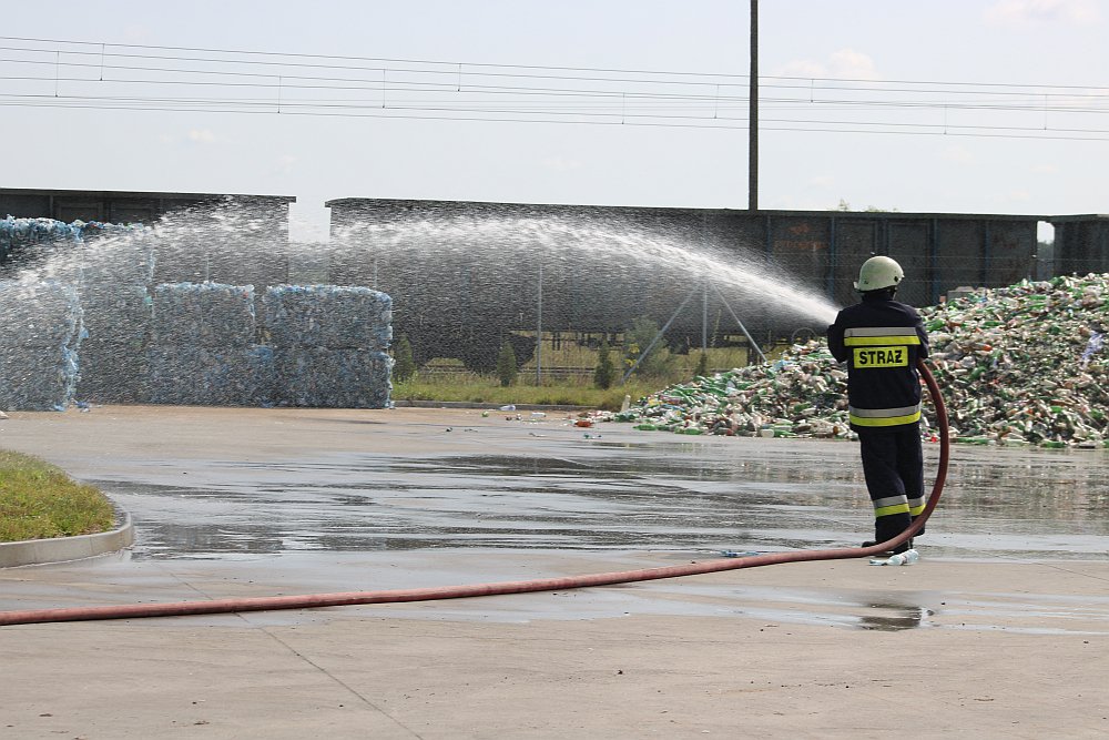 Ostrołęka: Pożar na sortowni śmieci? Spokojnie, to tylko ćwiczenia [17.08.2018] - zdjęcie #109 - eOstroleka.pl