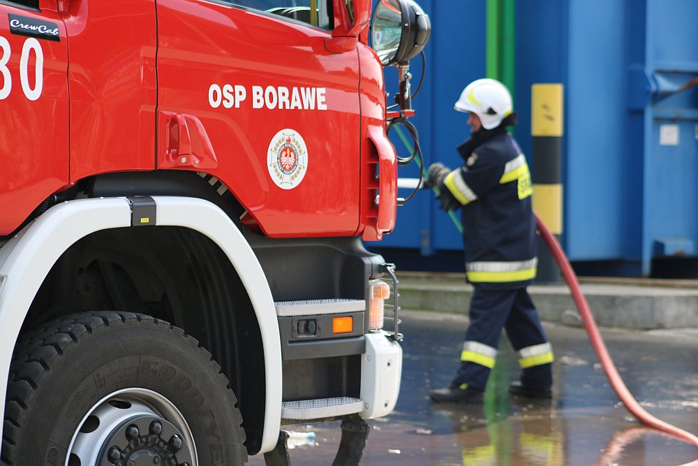 Ostrołęka: Pożar na sortowni śmieci? Spokojnie, to tylko ćwiczenia [17.08.2018] - zdjęcie #38 - eOstroleka.pl