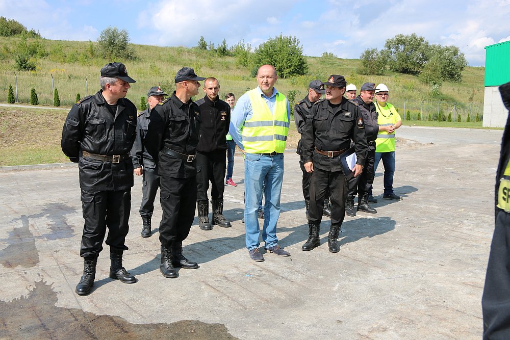 Ostrołęka: Pożar na sortowni śmieci? Spokojnie, to tylko ćwiczenia [17.08.2018] - zdjęcie #24 - eOstroleka.pl