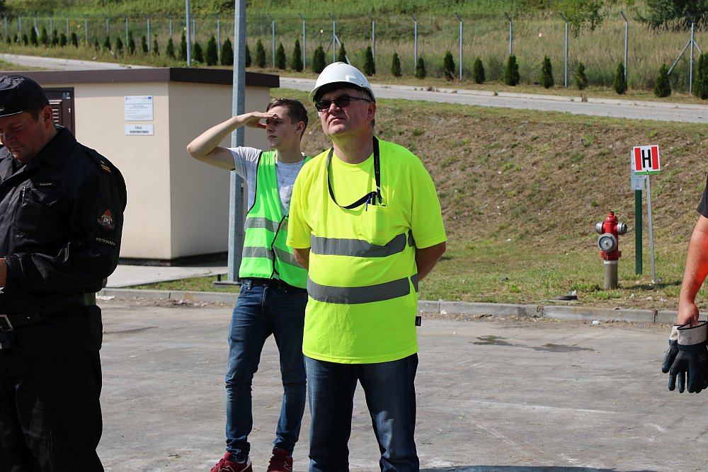Ostrołęka: Pożar na sortowni śmieci? Spokojnie, to tylko ćwiczenia [17.08.2018] - zdjęcie #10 - eOstroleka.pl