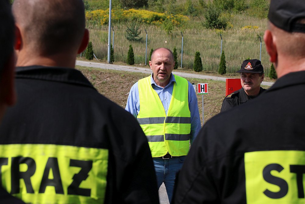 Ostrołęka: Pożar na sortowni śmieci? Spokojnie, to tylko ćwiczenia [17.08.2018] - zdjęcie #5 - eOstroleka.pl