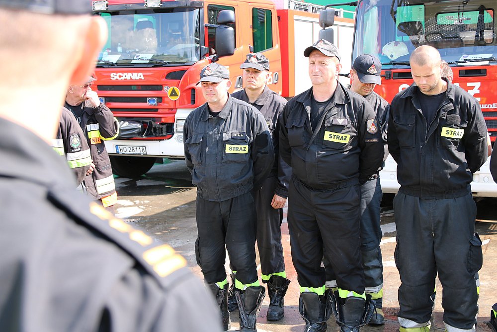 Ostrołęka: Pożar na sortowni śmieci? Spokojnie, to tylko ćwiczenia [17.08.2018] - zdjęcie #3 - eOstroleka.pl