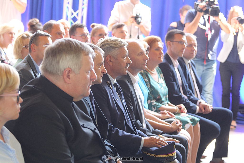 Podpisanie umowy na multicentrum przy Dworcu PKP [23.08.2018] - zdjęcie #5 - eOstroleka.pl