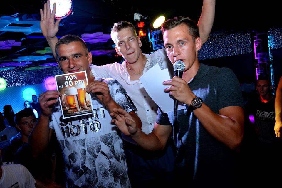 Zawody w piciu piwa w Clubie Ibiza Zalesie [19.08.2018] - zdjęcie #25 - eOstroleka.pl
