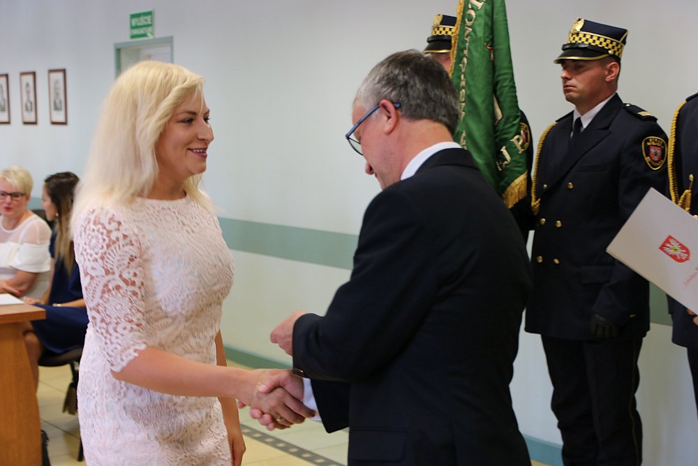 Slubowanie nauczycieli mianowanych - Ostrołęka 2018 [30.08.2018] - zdjęcie #16 - eOstroleka.pl