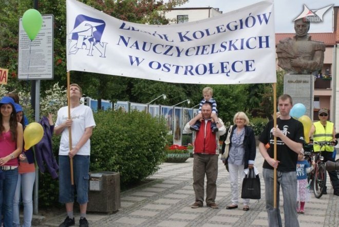 Ruszyły Juwenalia – studenci rządzą miastem (27.05.2010) - zdjęcie #17 - eOstroleka.pl