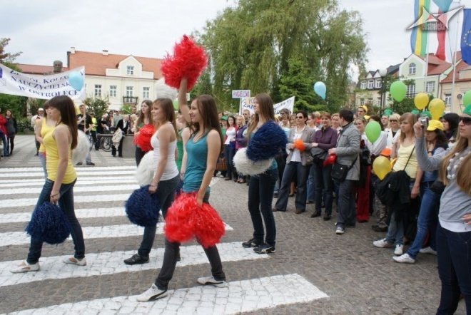 Ruszyły Juwenalia – studenci rządzą miastem (27.05.2010) - zdjęcie #12 - eOstroleka.pl