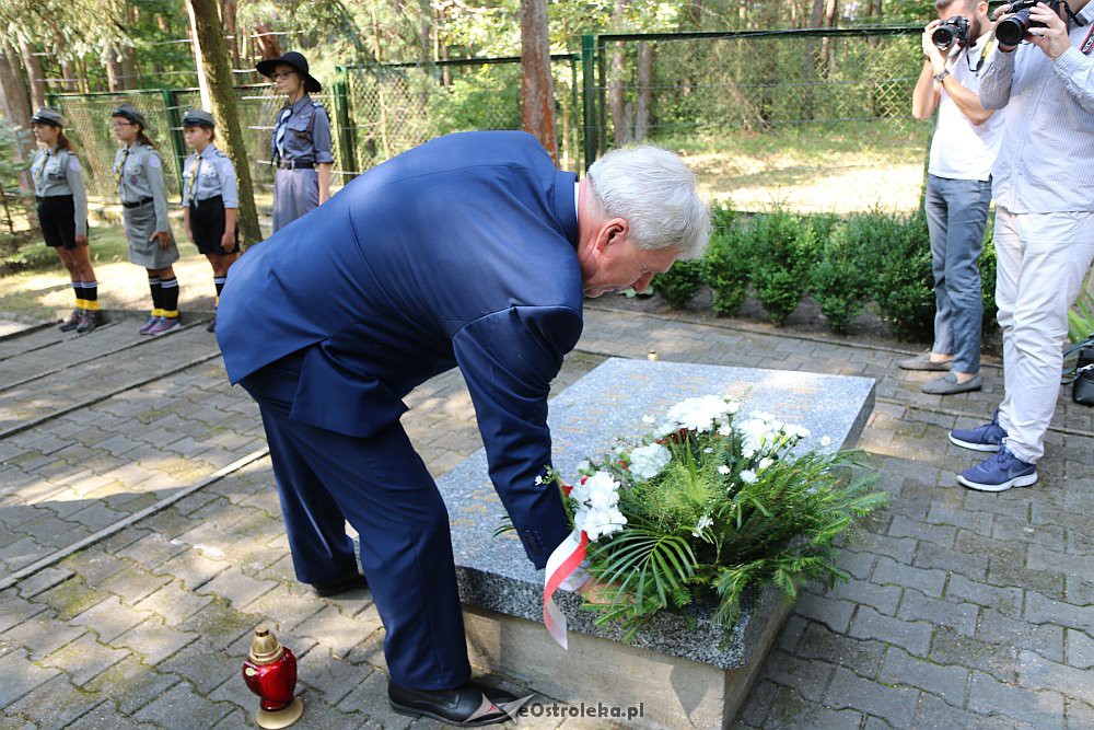 Ostrołęka upamiętniła ofiary II Wojny Światowej [01.09.2018] - zdjęcie #70 - eOstroleka.pl