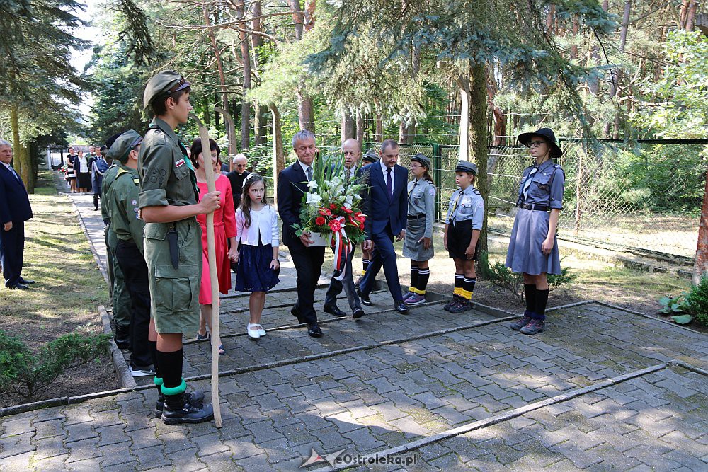 Ostrołęka upamiętniła ofiary II Wojny Światowej [01.09.2018] - zdjęcie #65 - eOstroleka.pl