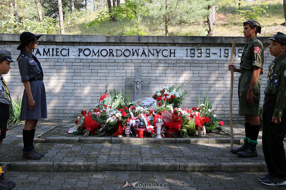 Ostrołęka upamiętniła ofiary II Wojny Światowej [01.09.2018] - zdjęcie #3 - eOstroleka.pl
