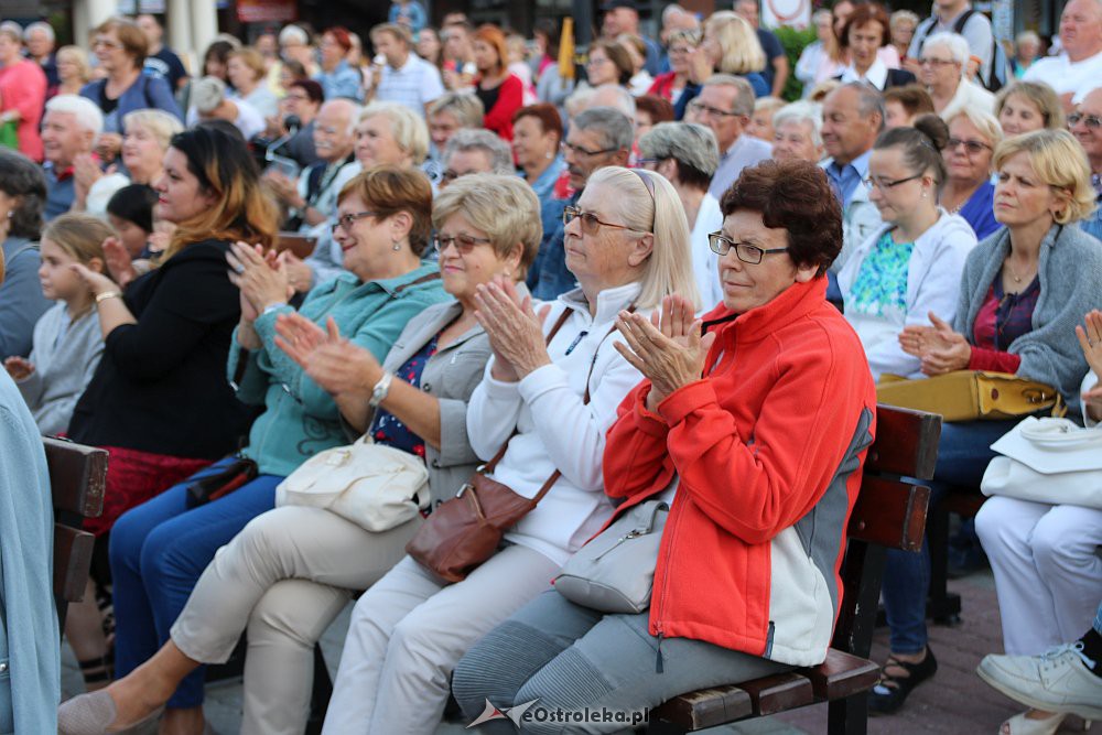III Festiwal Muzyczny Ostrołęckie Operalia: Koncert na scenie przy fontannie [07.09.2018] - zdjęcie #4 - eOstroleka.pl