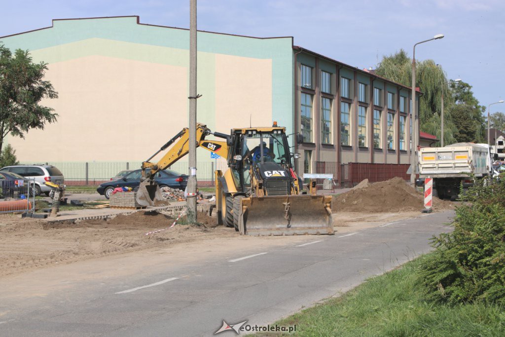 Ostrołęka: Ruszył remont ulicy Blachnickiego [13.09.2018] - zdjęcie #2 - eOstroleka.pl