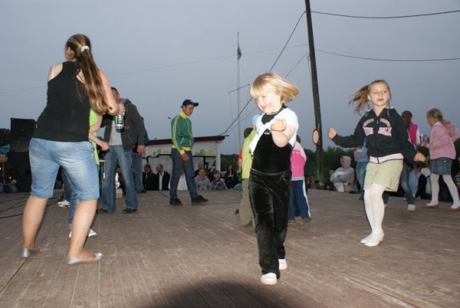 Dzień Dziecka na plaży (30.05.2010) - zdjęcie #8 - eOstroleka.pl
