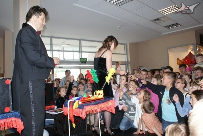Dzień dziecka w galerii Alius (01.06.2010) - zdjęcie #6 - eOstroleka.pl