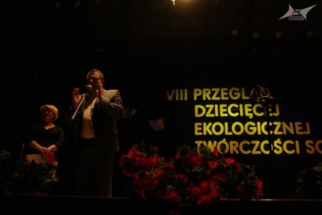 VII Przegląd Dziecięcej Ekologicznej Twórczości Scenicznej (02.06.2010) - zdjęcie #11 - eOstroleka.pl