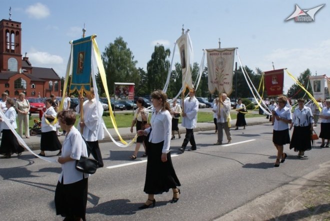 Boże ciało (03.06.2010) - zdjęcie #25 - eOstroleka.pl