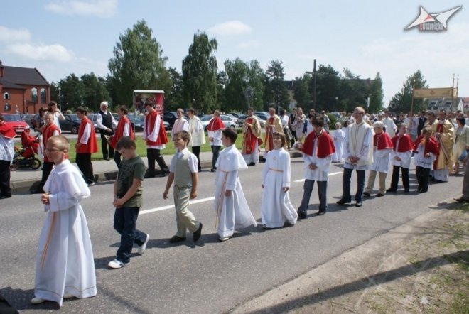 Boże ciało (03.06.2010) - zdjęcie #18 - eOstroleka.pl