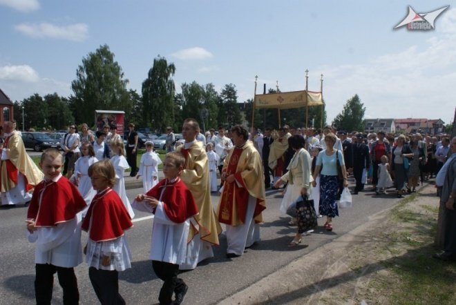Boże ciało (03.06.2010) - zdjęcie #16 - eOstroleka.pl