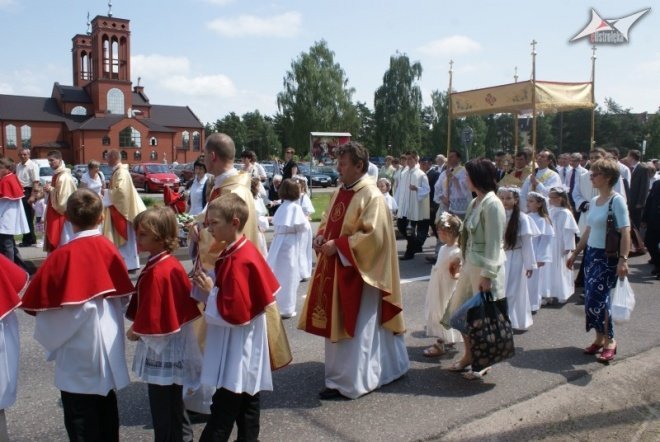Boże ciało (03.06.2010) - zdjęcie #14 - eOstroleka.pl