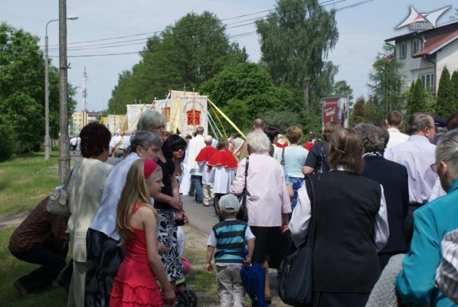 Boże ciało (03.06.2010) - zdjęcie #6 - eOstroleka.pl