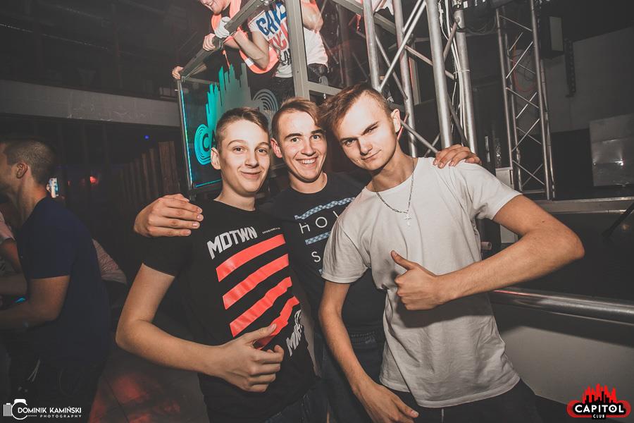 Noc Wariatów w Clubie Capitol Sypniewo [28.09.2018] - zdjęcie #131 - eOstroleka.pl