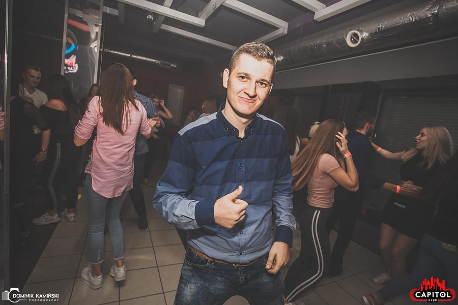 Noc Wariatów w Clubie Capitol Sypniewo [28.09.2018] - zdjęcie #23 - eOstroleka.pl