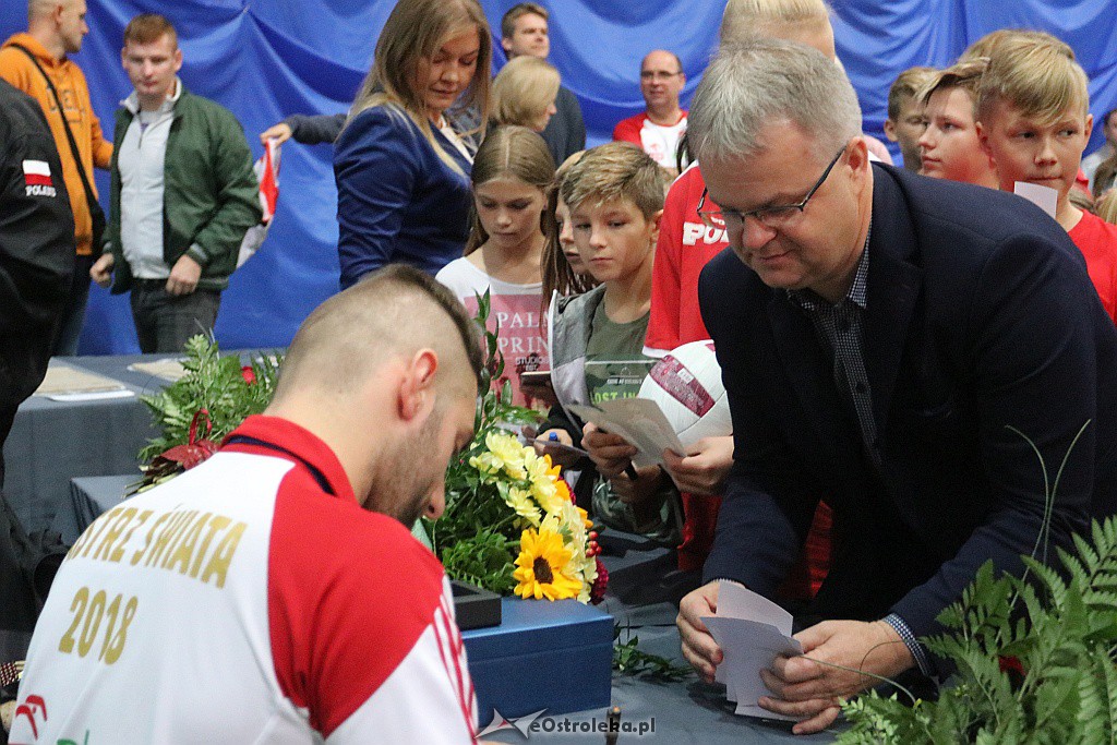 Spotkanie z mistrzem świata Grzegorzem Łomaczem [08.10.2018] - zdjęcie #168 - eOstroleka.pl