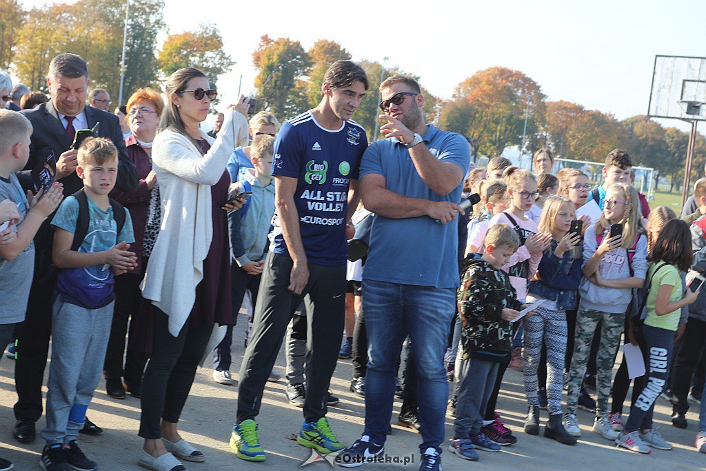 Giba na otwarciu boiska w Sypniewie [10.10.2018] - zdjęcie #48 - eOstroleka.pl