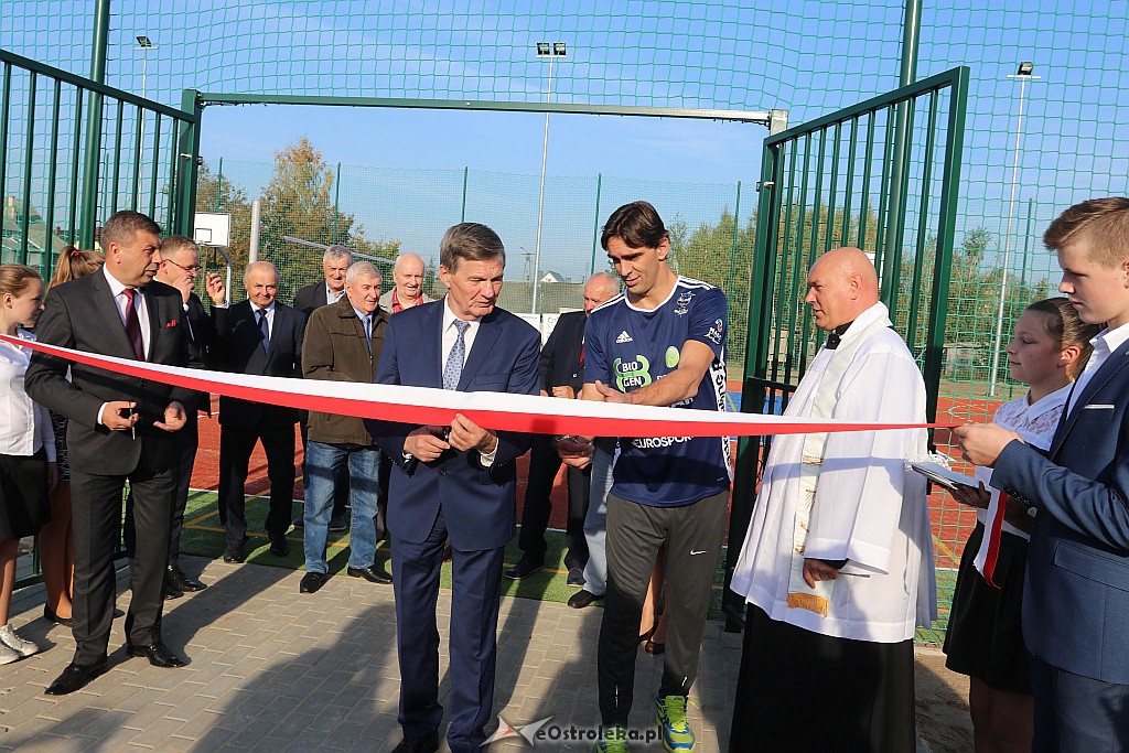 Giba na otwarciu boiska w Sypniewie [10.10.2018] - zdjęcie #53 - eOstroleka.pl